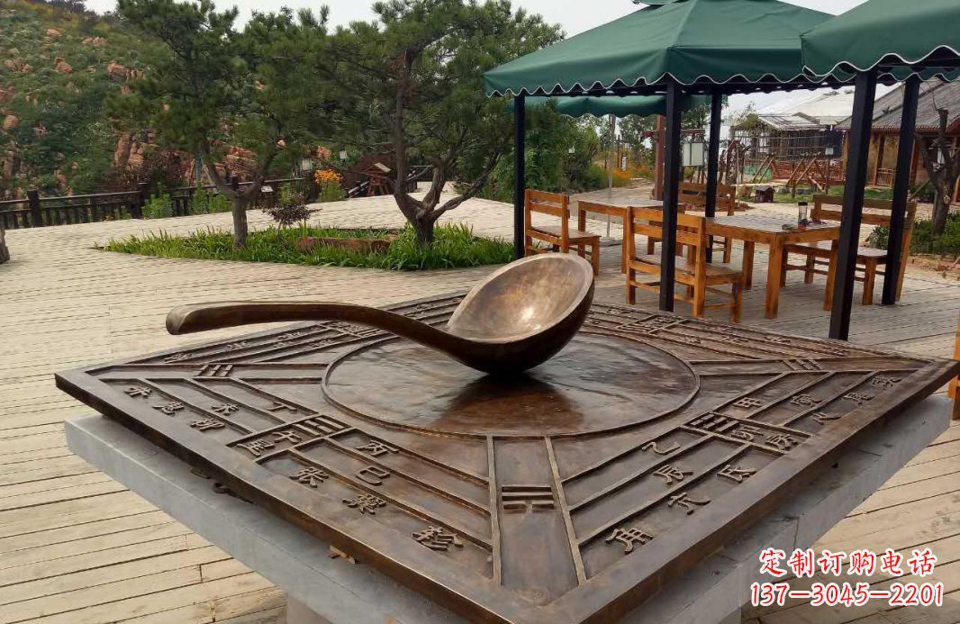 运城校园古代司南铜雕