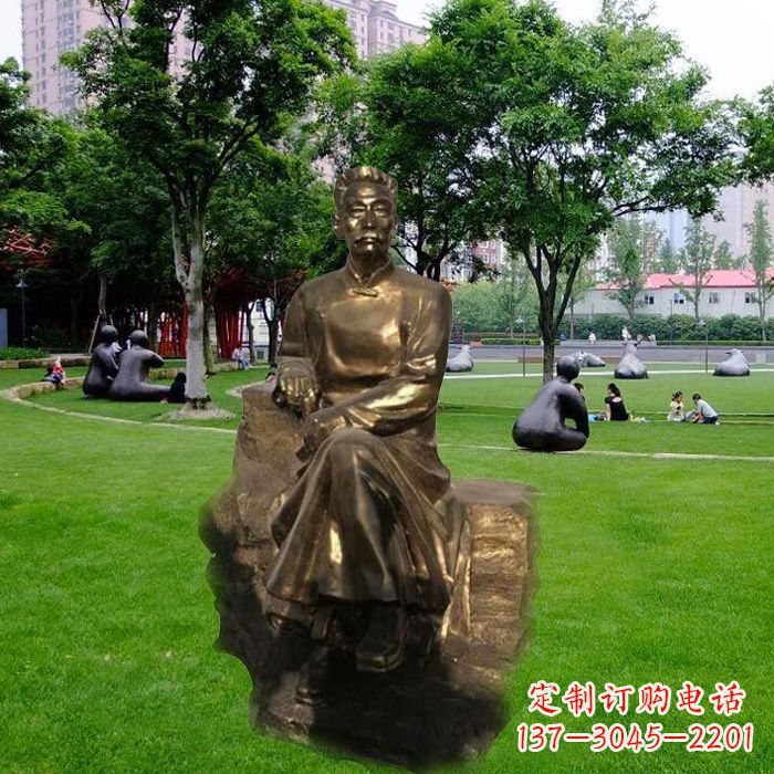 运城校园名人鲁迅先生玻璃钢仿铜雕像