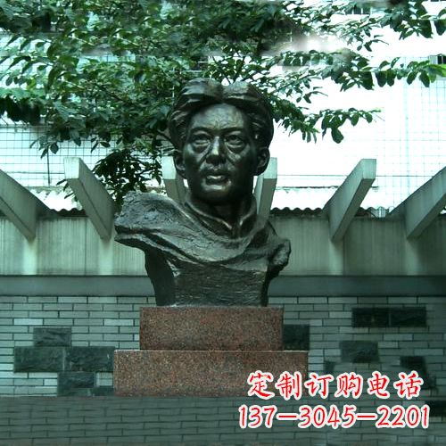 运城校园名人徐悲鸿头像雕塑