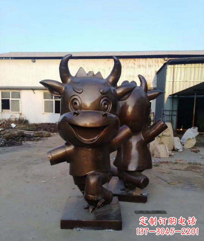 运城招财牛玻璃钢仿铜动物雕塑