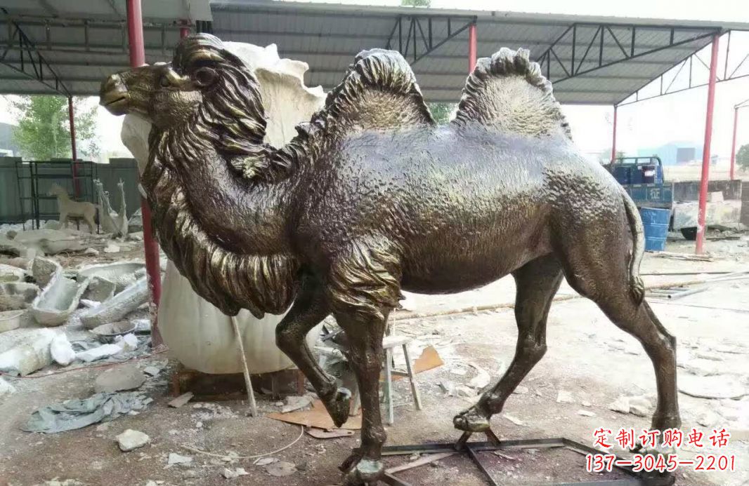 运城铸铜骆驼雕塑 (2)
