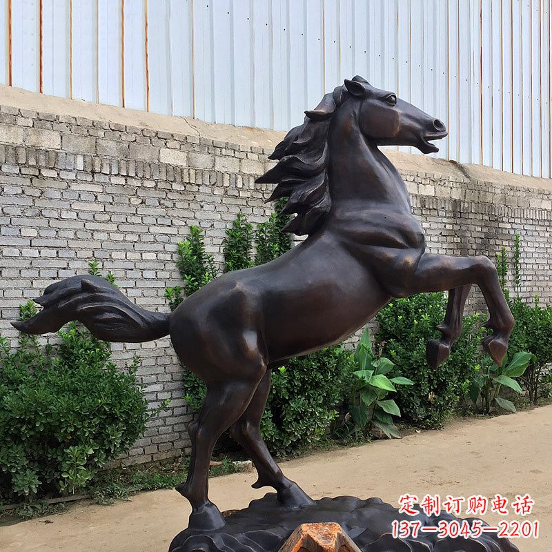 运城铸铜马儿雕塑