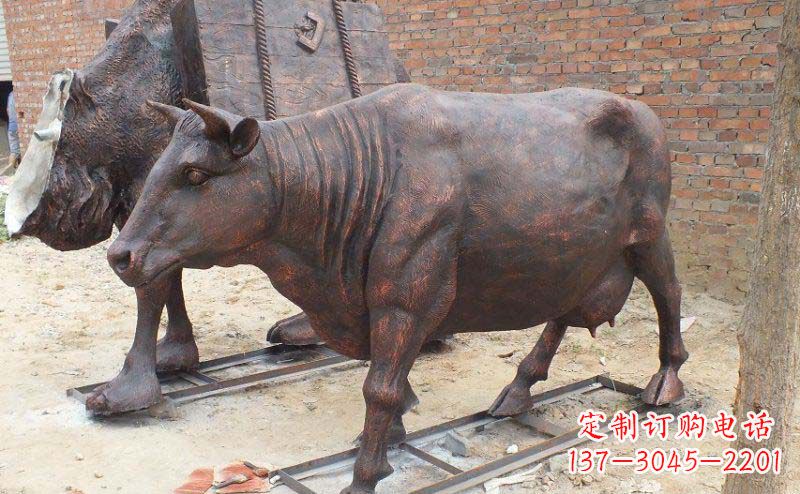 运城铸铜奶牛公园动物铜雕